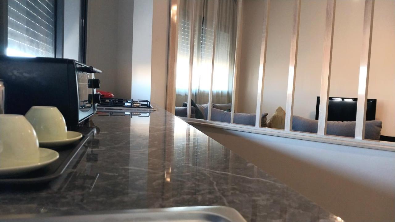 Beautiful Apartment Next To Airport Mohamed V Derroua Extérieur photo