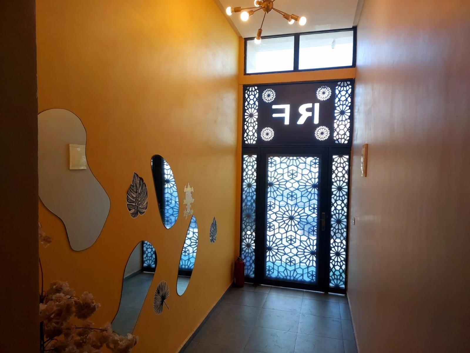 Beautiful Apartment Next To Airport Mohamed V Derroua Extérieur photo